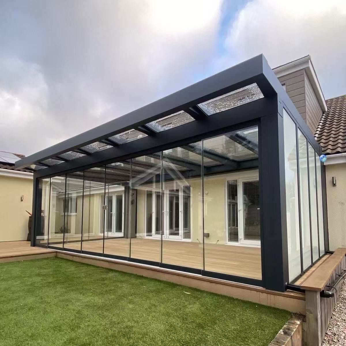 Factory Direct Durable All Aluminum Sunroom with Tempered Glass for Year-round Outdoor Patio Garden