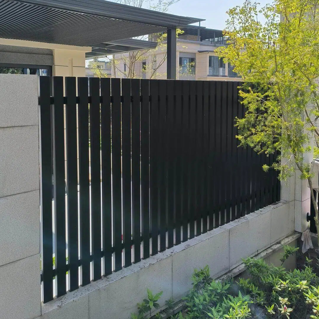 Heavy Duty Aluminum Vertical Privacy Slat Fence Modular Metal Garden Fence Panels for Patio & Yard