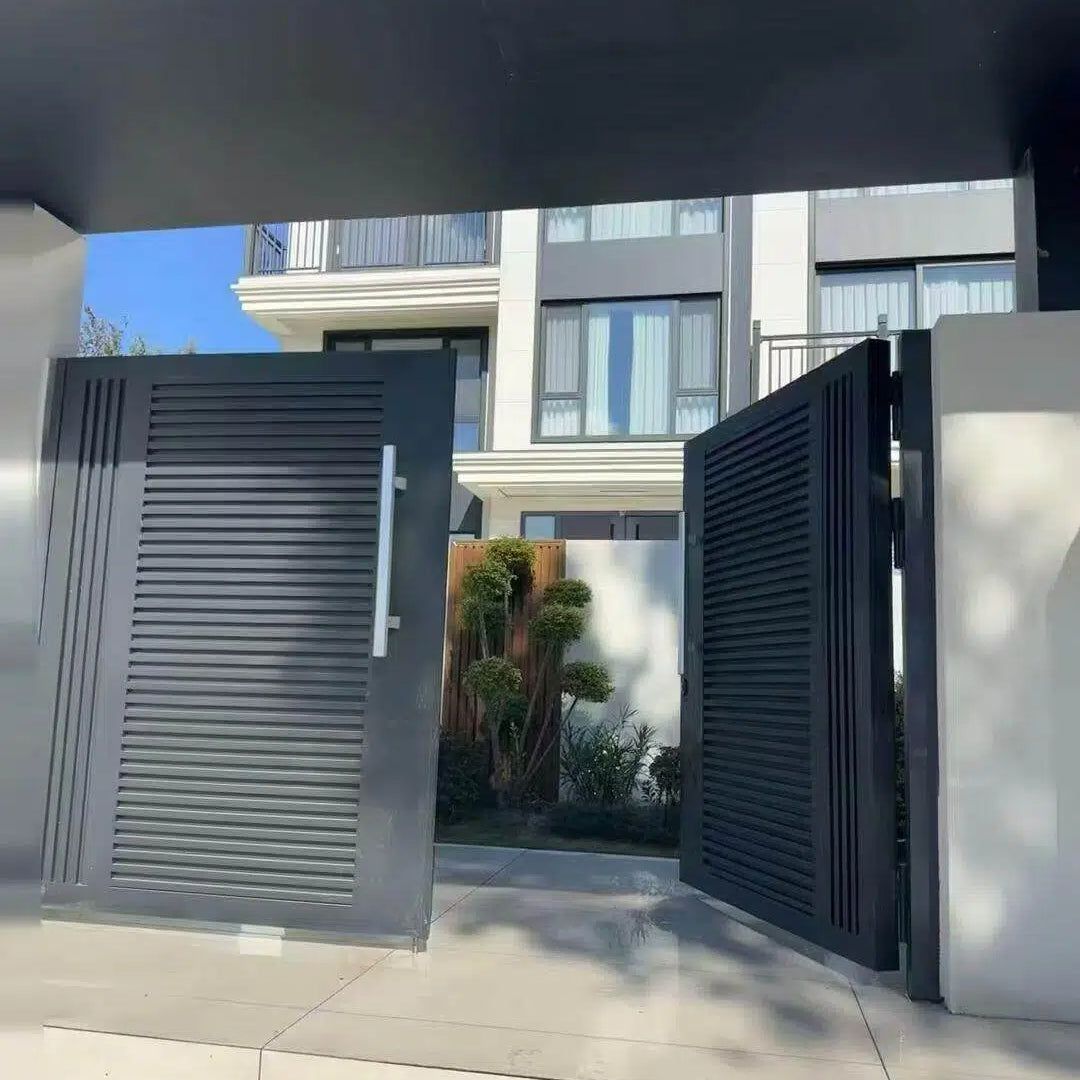 Luxury Modern Aluminum Privacy Garden Gate Horizontal Premium Slat Modular Design Waterproof Eco-Friendly 3D Modeling Matching