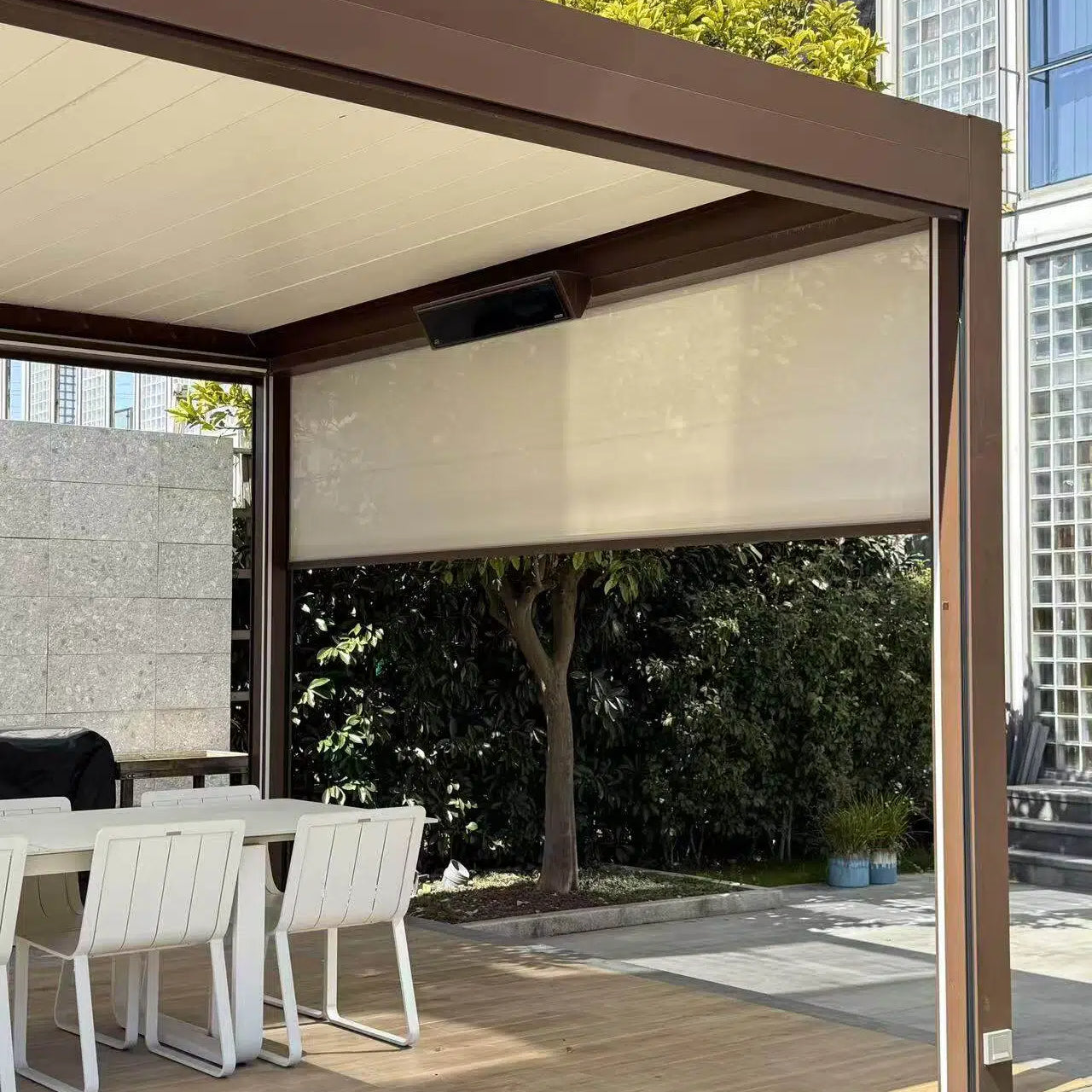 Hot Sale Electric Aluminium Alloy Pergola Intelligent Adjustable Sunshade Louver Waterproof for Outdoor Living Courtyard Garden