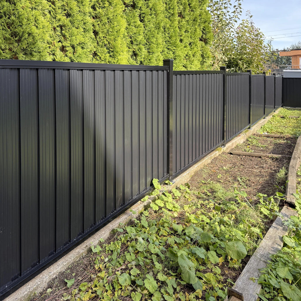 Fast Delivery Aluminum Vertical Slat Fence Rustproof Metal Fence Panel Fast Shipping Privacy Fence for Garden Courtyard Outdoor