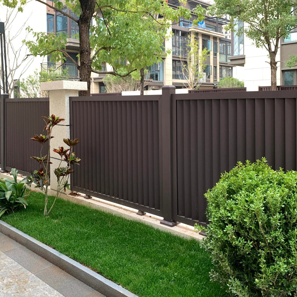 Simple Assembly Anti-Rust Aluminum Vertical Slat Fence for Villa Garden